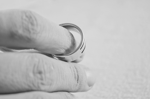 Når livet ændrer sig: Sådan håndteres et bobestyrerskifte ved skilsmisse